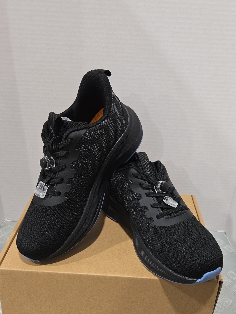 Women 6/Men 5 Black Athletic Running Shoes